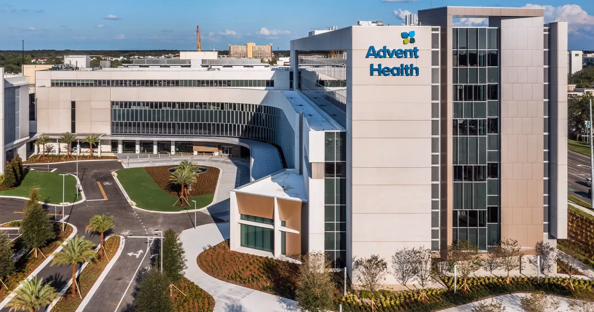 What type of hospital is AdventHealth Tampa?