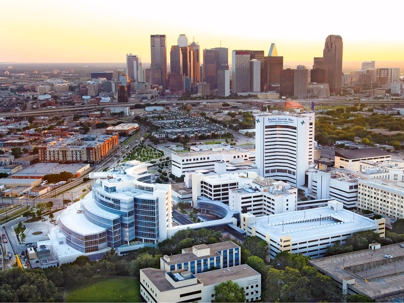 Is Baylor Dallas a level 1 trauma center?