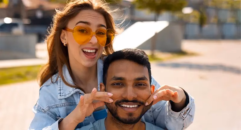 What is the difference between a long-term relationship and a casual relationship?