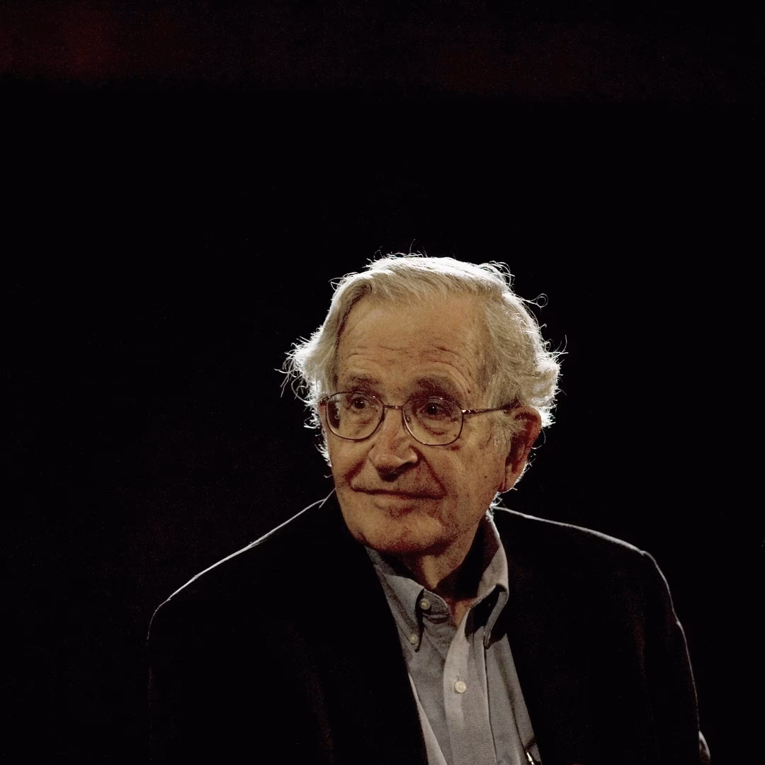 What field of study is Noam Chomsky famous for revolutionizing?