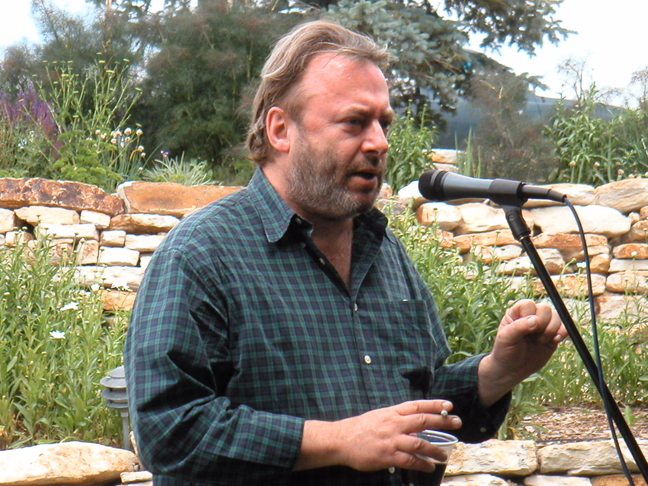 What were the main points of Christopher Hitchens?