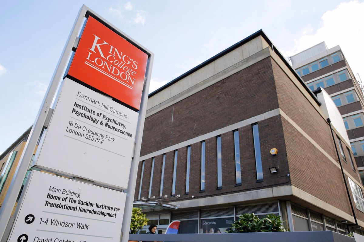 Is King's College BPS accredited?