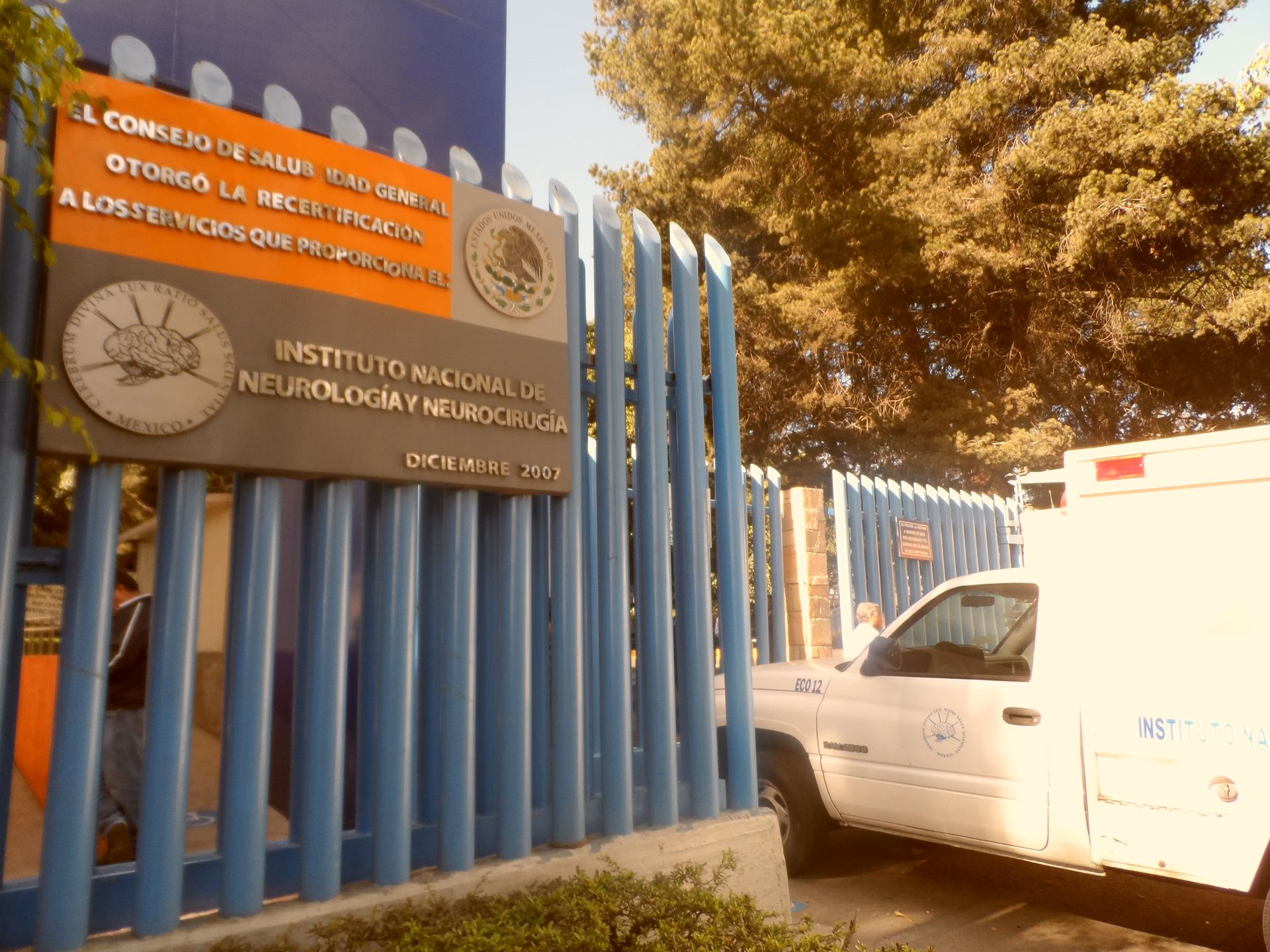 ¿Cómo atenderse en el Instituto Nacional de neurología?