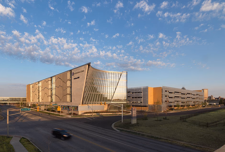 Where is visitor parking at IU?