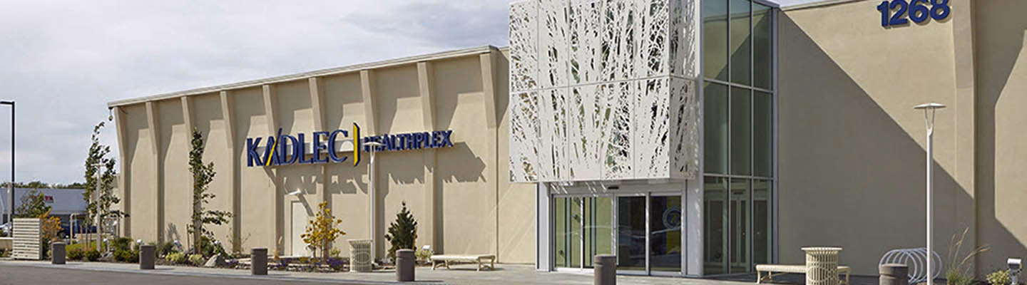 What is the difference between physiatrist and physical medicine and rehabilitation?