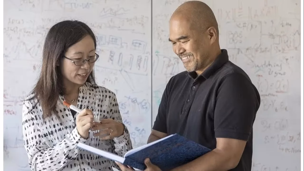 What is the salary of a PhD in KAUST?