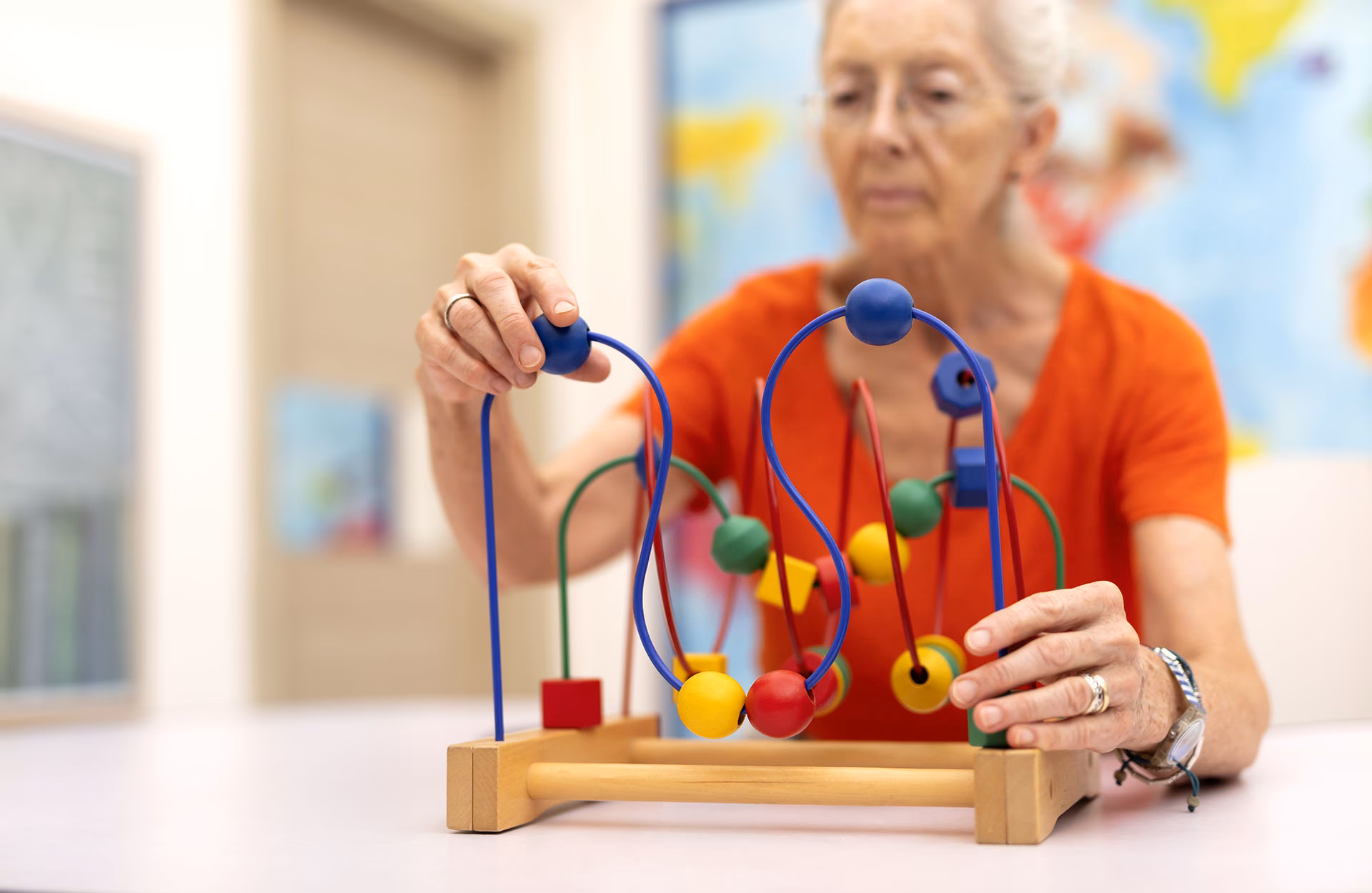 ¿Cómo mantener la mente activa en la tercera edad?