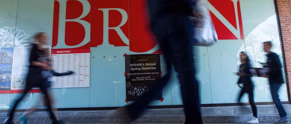 Does Brown have a neuroscience major?