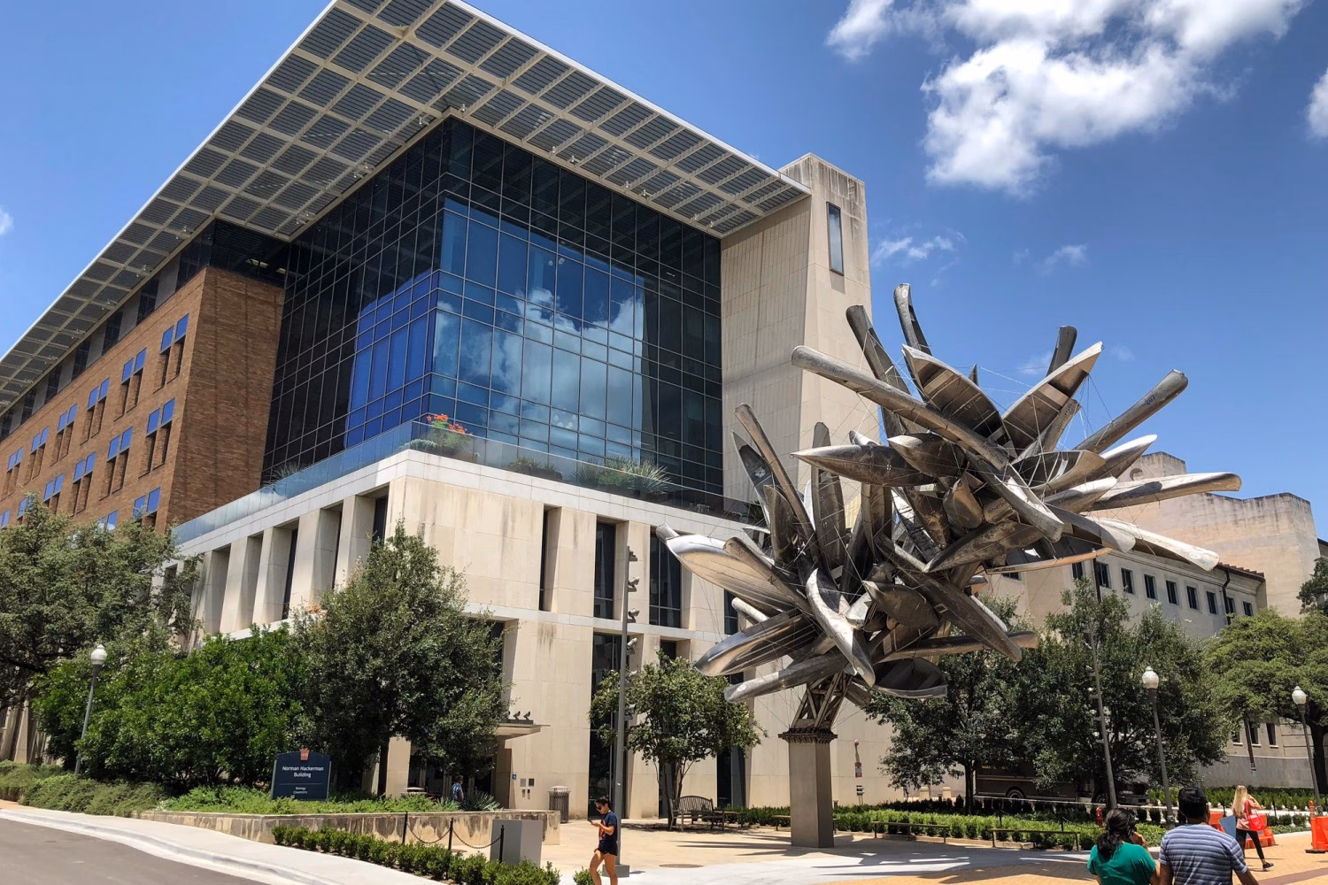 What is the 90% rule for UT Austin?