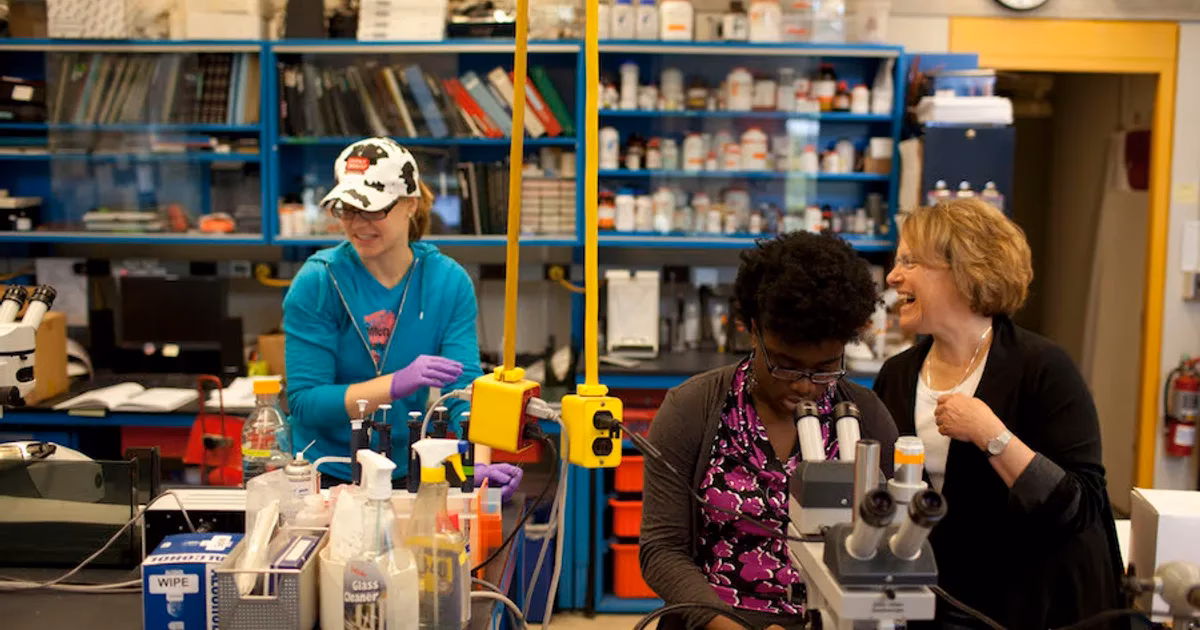 Does Wellesley have a neuroscience major?