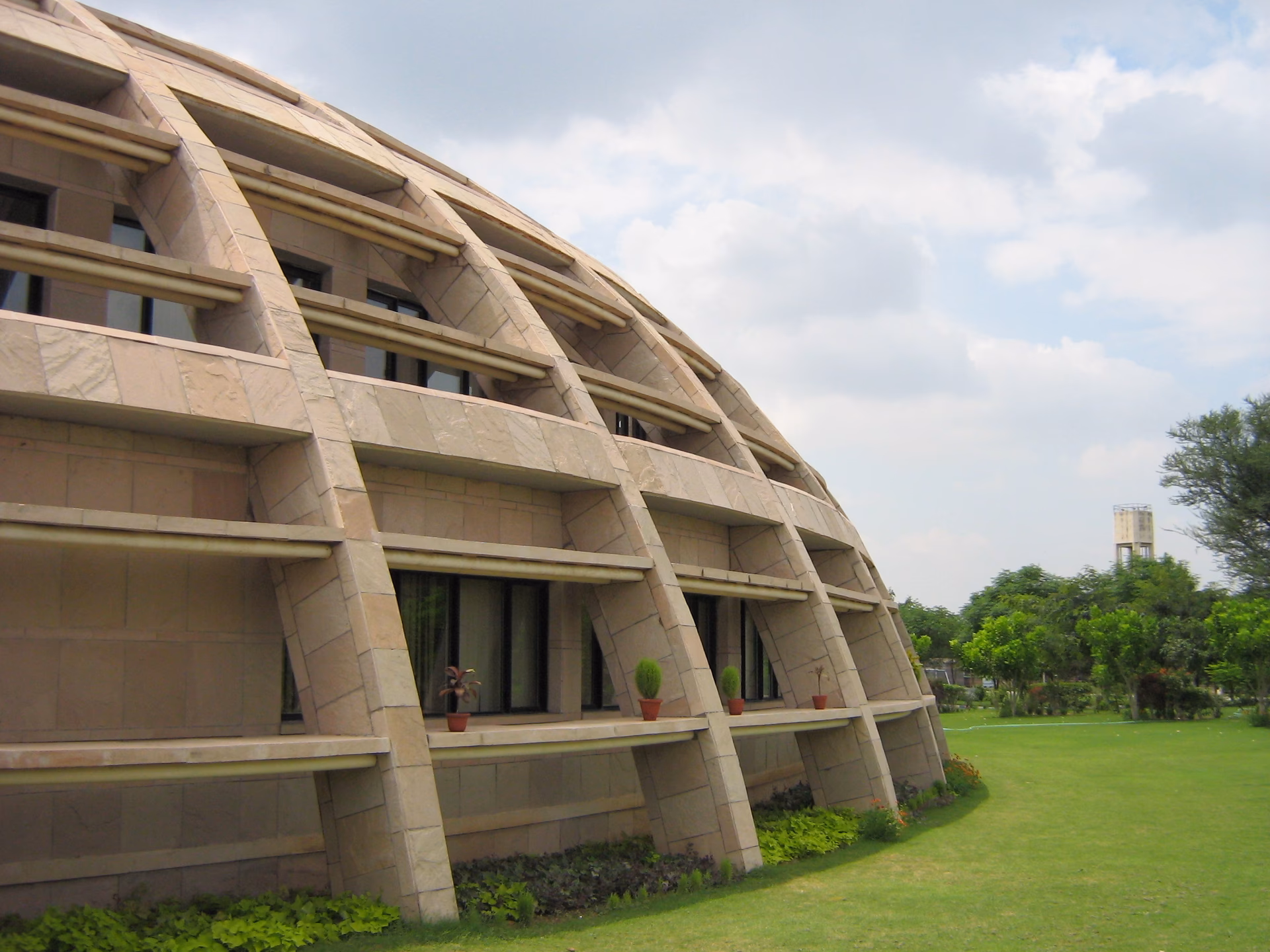 How can I become a neuroscience researcher in India?