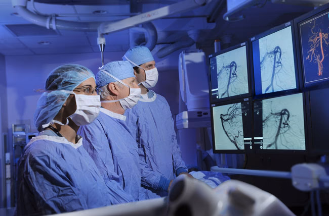 How much do Penn medicine neurosurgeons make?