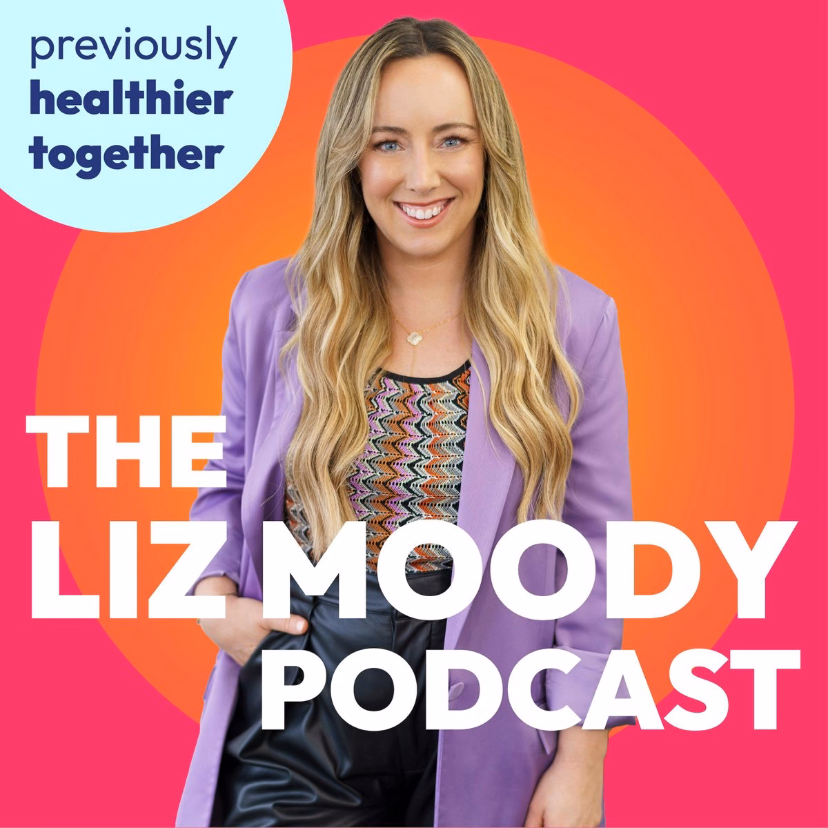 What is the novelty principle in psychology?