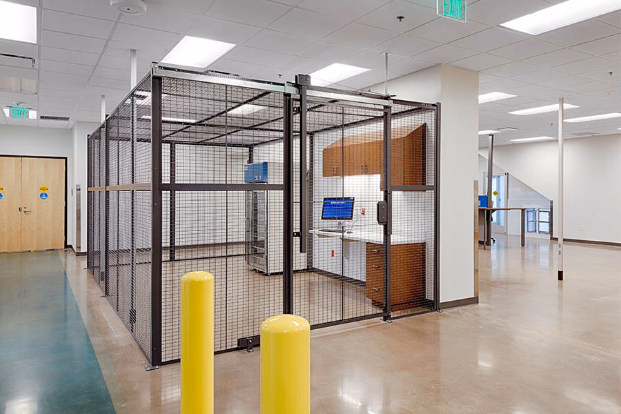 How much does a neurologist make at VCU?